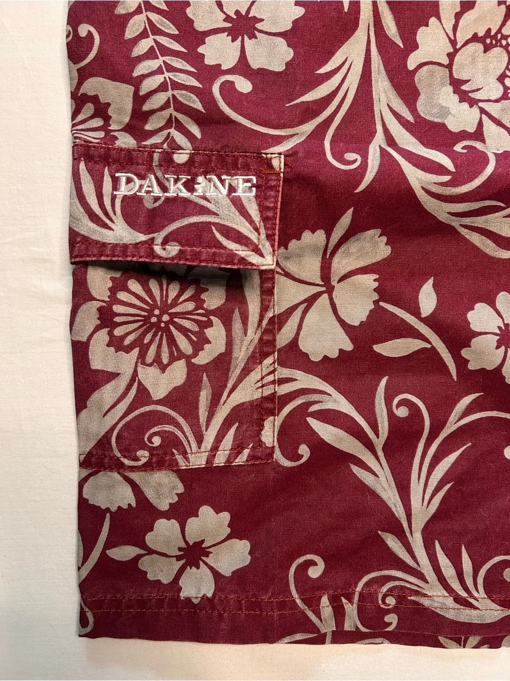Dakine Hawaii Surf Floral Board Shorts Men's 38 Red 21